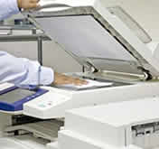 Noleggia le nostre fotocopiatrici o le stampanti multifunzione. 